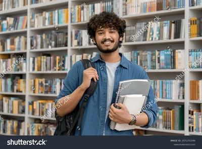 Marcus||Totally normal college student