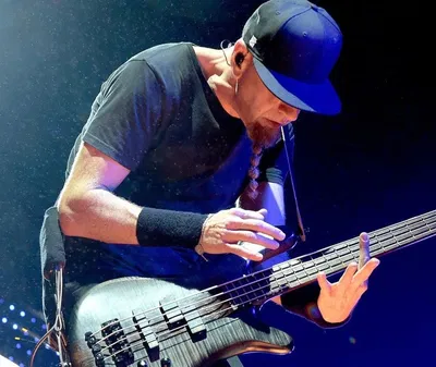 Shavarsh "Shavo" Odadjian