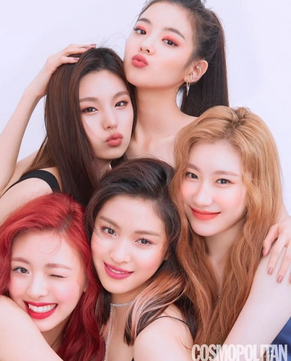 ITZY (Love Story)