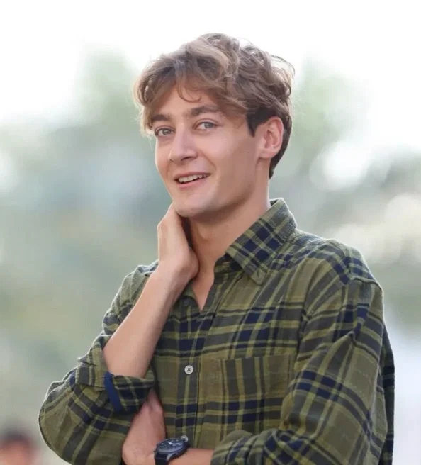 George Russell // Surprised