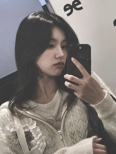A tease. | Hwang Yeji