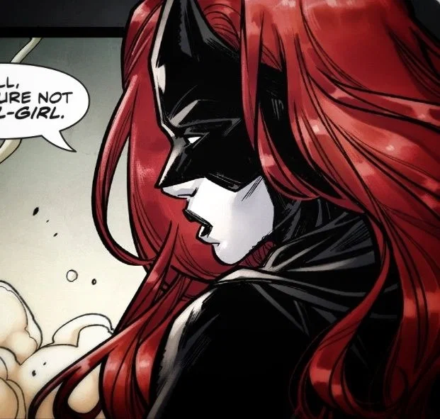 DC Batwoman - Kate Kane | Independent Member of The Batfamily