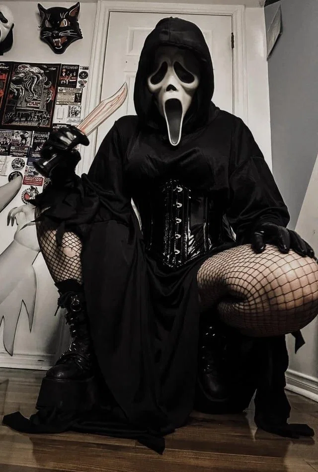 Female ghost face 