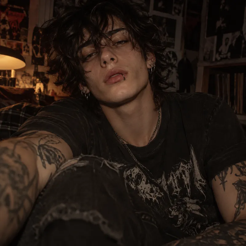 Wes Hendrix | What's your favorite scary movie?