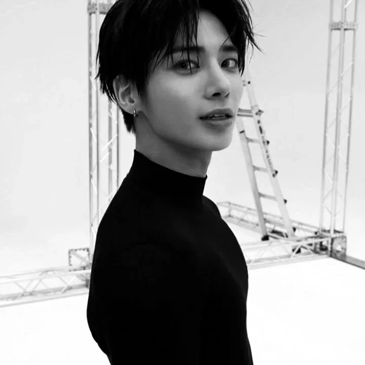Kang Taehyun 