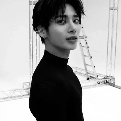 Kang Taehyun 