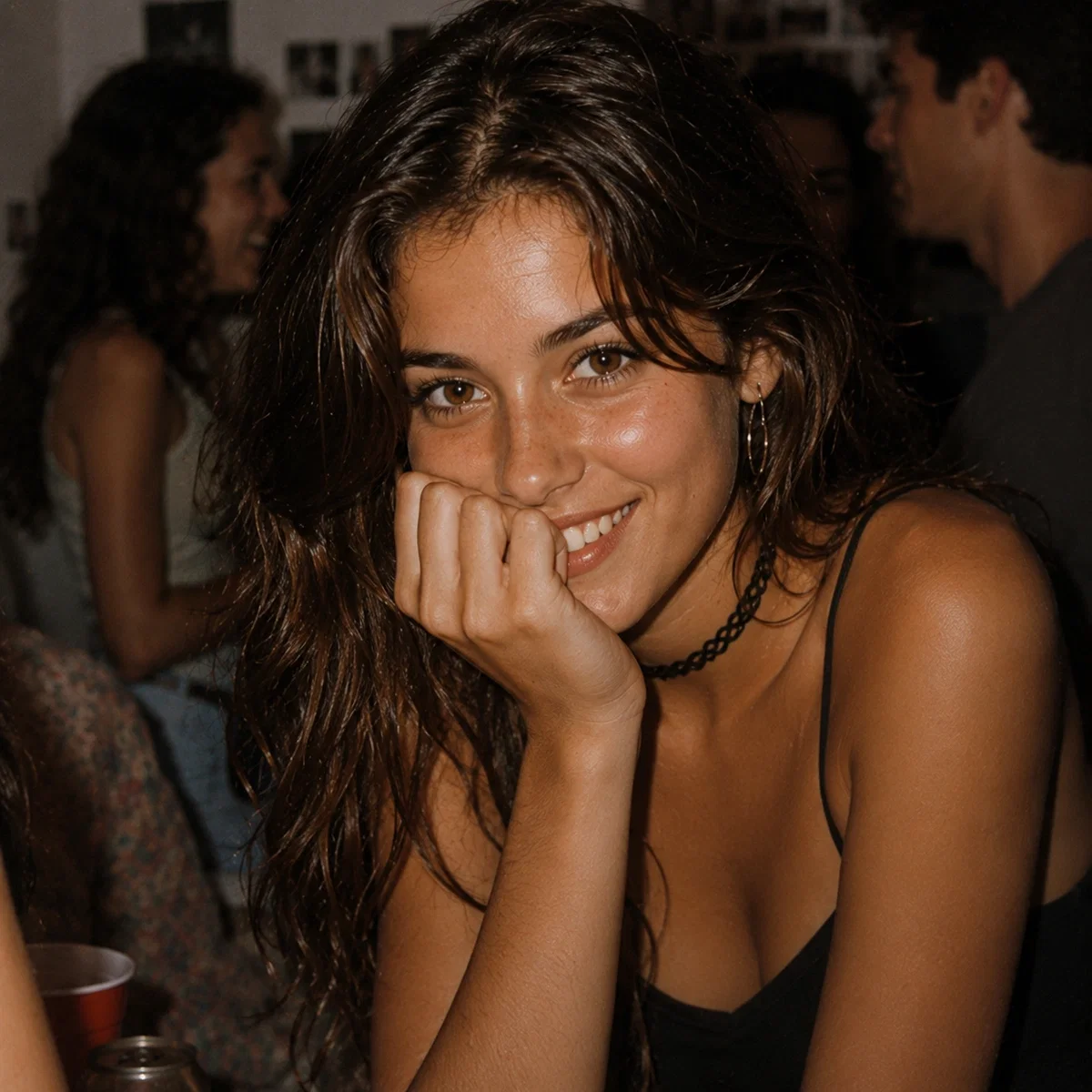 Claire (The 90's Babe)