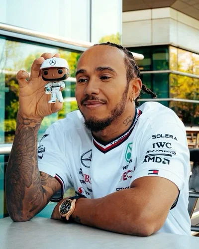 A... Down baby? || Lewis Hamilton + possible adoptive baby