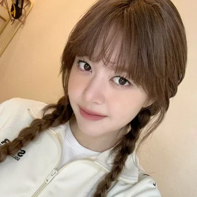 lily morrow - zookeeper
