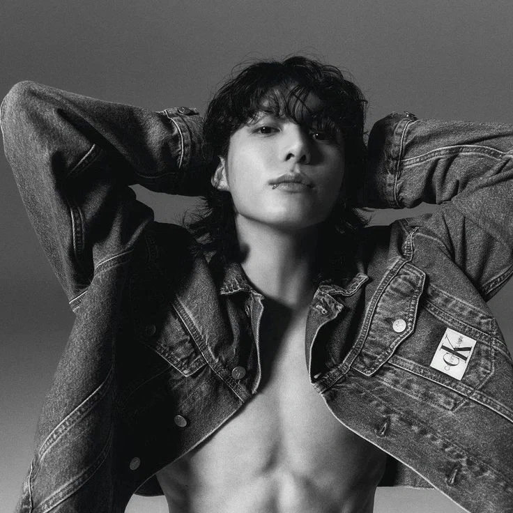 Jungkook ☆ Model