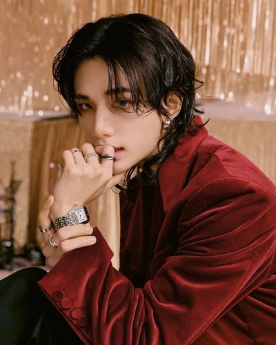 Hyunjin | Black Sun