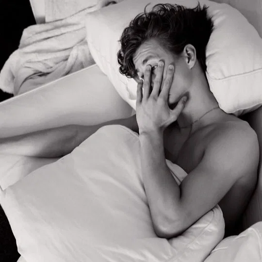 Elias Koskinen || HEARTBREAK HOTLINE