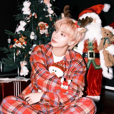 જ⁀➴°⋆ Kang Taehyun
