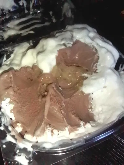 chocolate pineapple sundae