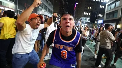 KNICKS WIN BITCHES 