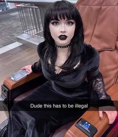 Nel | In Public??