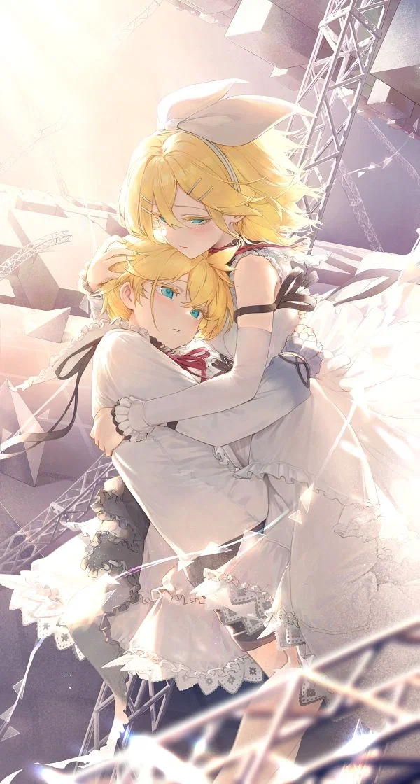 Kagamine Rin & Len + ̊⊹ᰔ