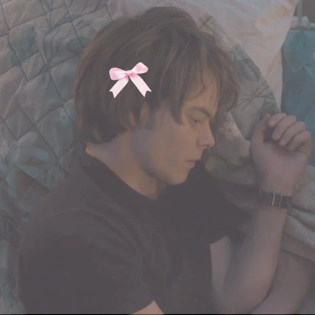 jonathan byers ୨ৎ