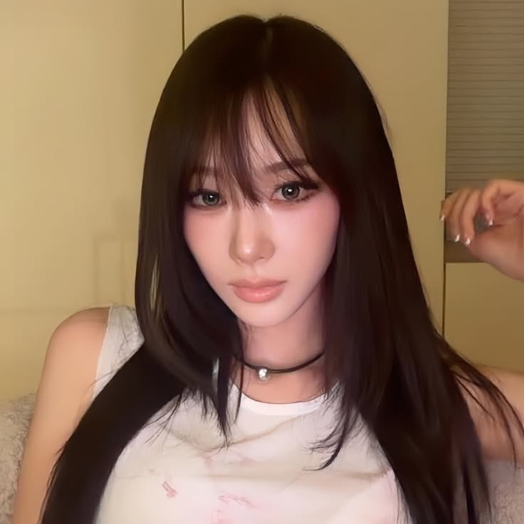 +⠀ ୨ uchinaga aeri      . 