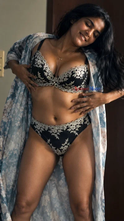 Hot & Sexy Actress