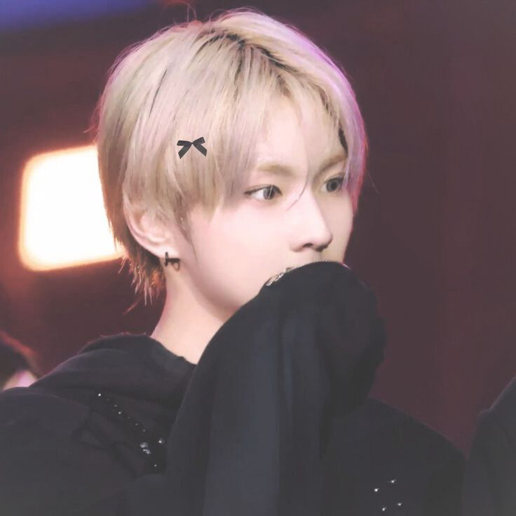 Jungwonie 𐔌՞. .՞𐦯