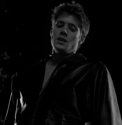 Alec Mcdowell ✧ DARK ANGEL
