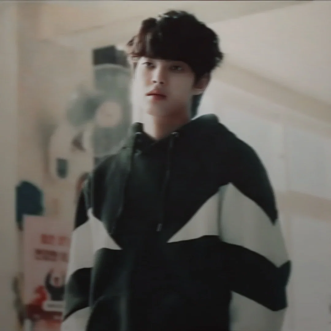 Lee Hyunwoo 