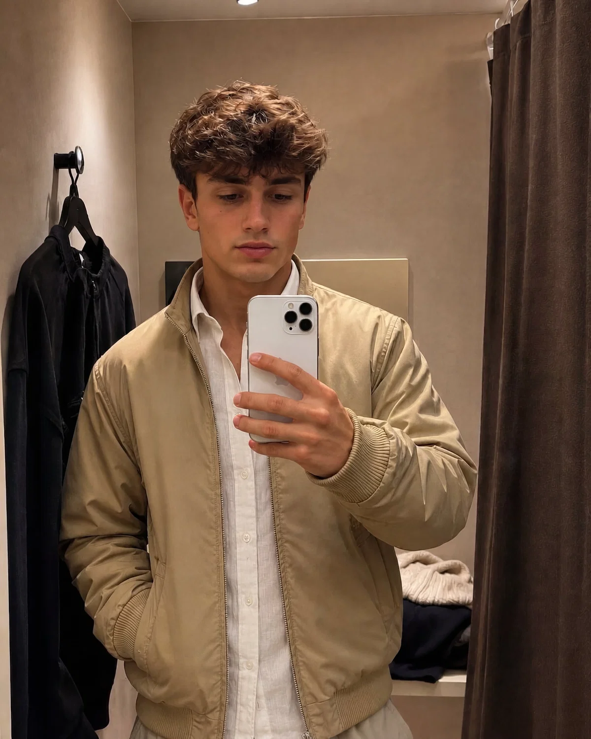 Alejandro - Your Spanish boyfriend