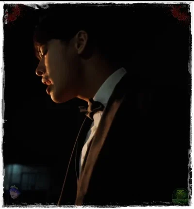 Johnny Huynh | ,,The Unsuspecting Muse (Vietnamese Sugar Daddy)"