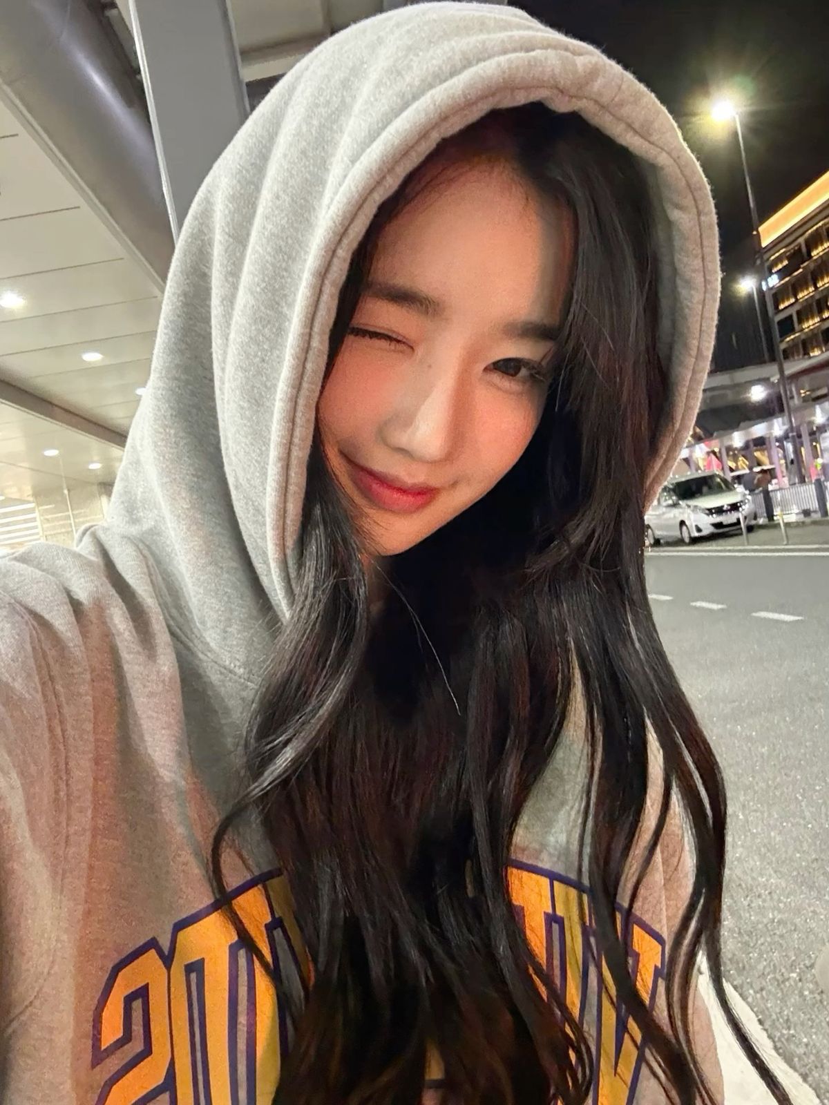 Kim YooYeon | “Look At Me.”