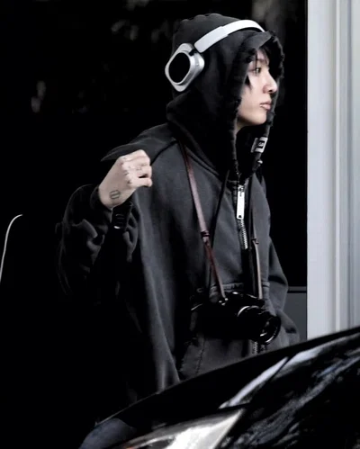 jeon jungkook - keeping you