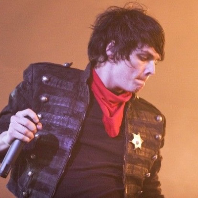 .  ཀ  ✦  Gerard Way