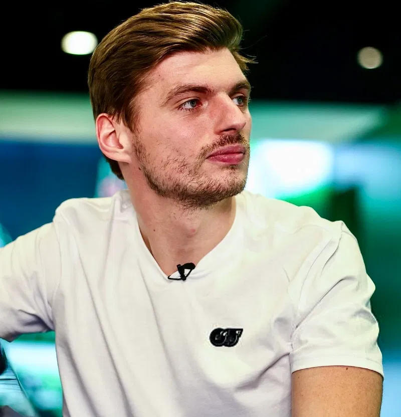Max Verstappen [Undressed]