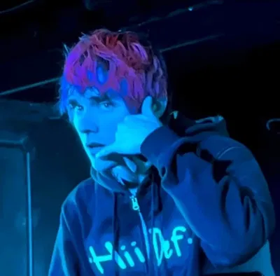 Awsten Knight