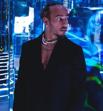 Lewis Hamilton // Bodyguard