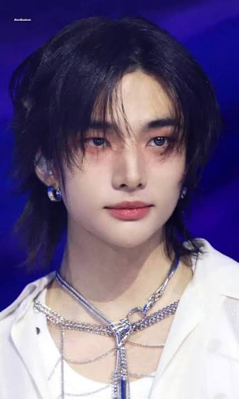 Hyunjin - Crush on staff 