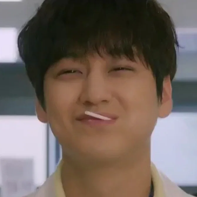 ⋆ GO SEUNG‐TAK