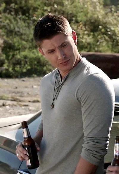 DEAN WINCHESTER 