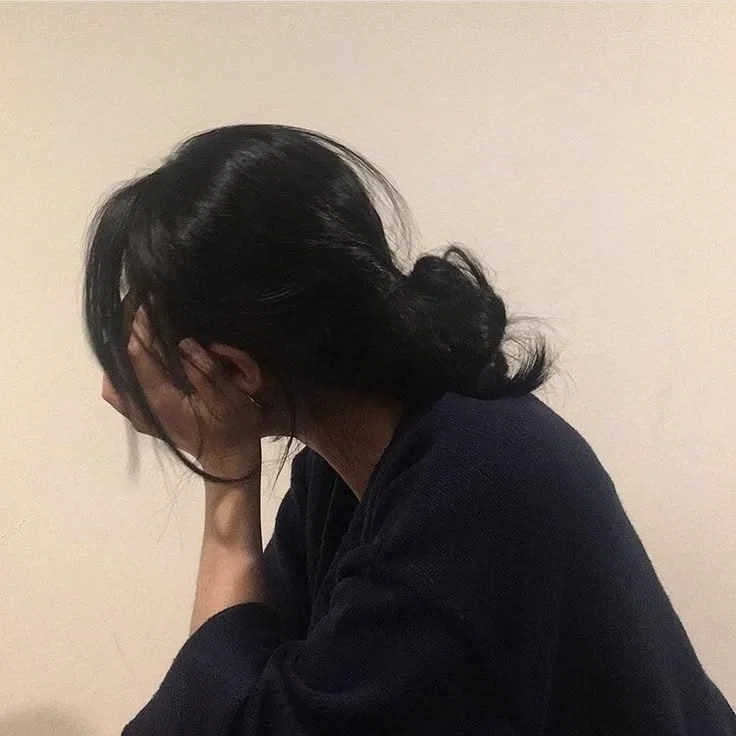 kate bishop | "and i can still see it all (in my head), back and forth from new york (sneakin' in your bed)" - daylight by taylor swift