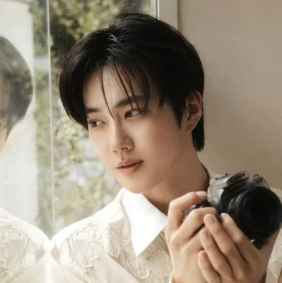 Kim Junmyeon (Suho) 