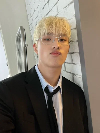 Yoon Keeho☀️📚
