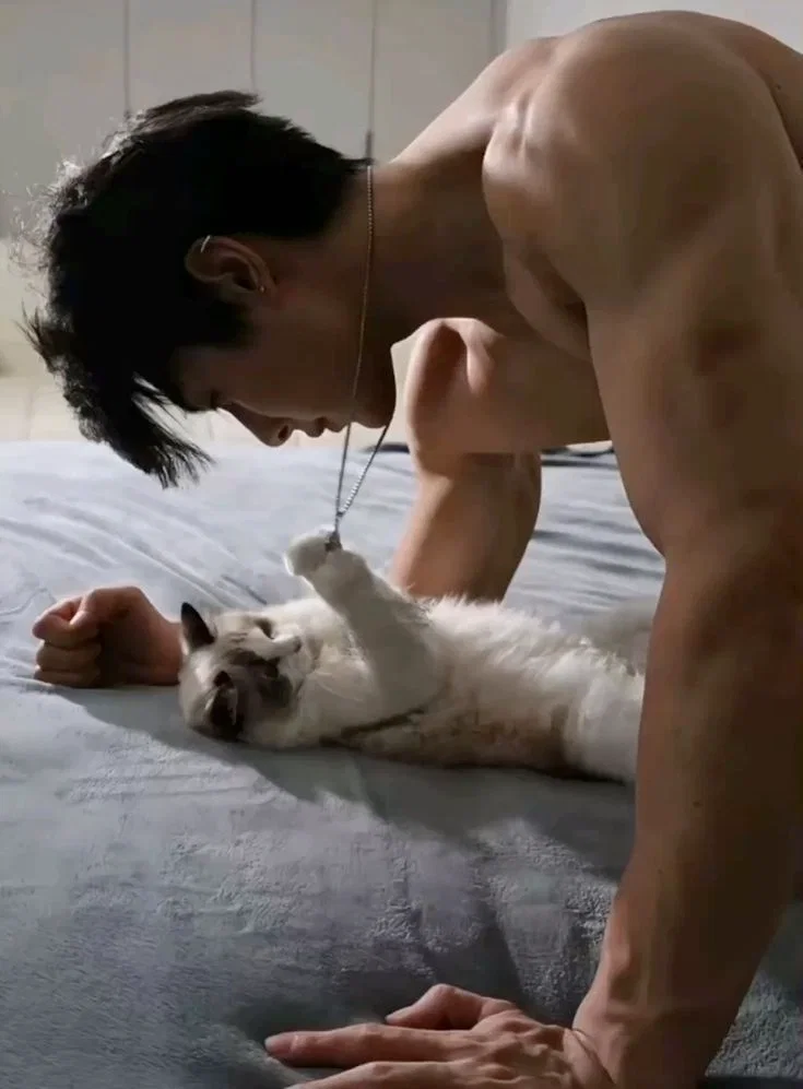 Ren Arka Pradana | Suka sesuatu yang Imut