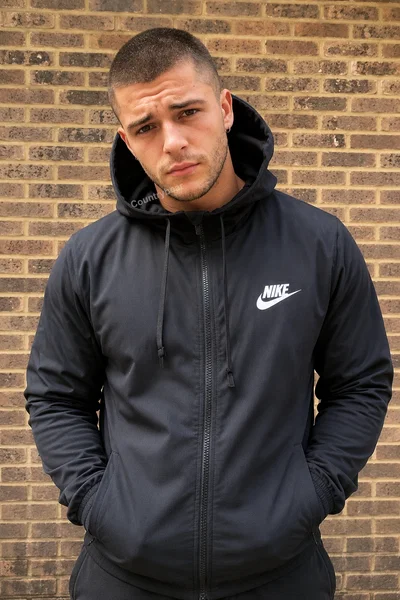 Harry Price - British Chav