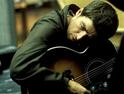  ゙Noel gallagher  ⸝⸝.ᐟ⋆