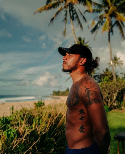 Lewis Hamilton | Beach