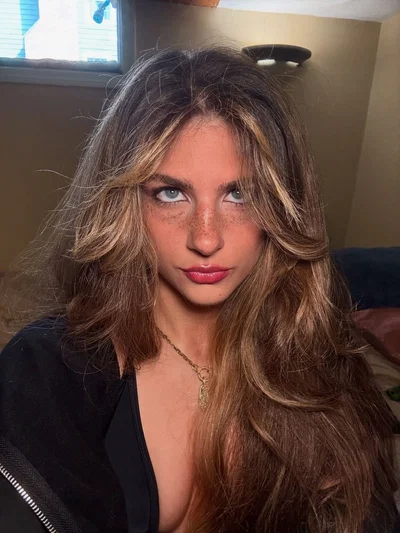 Freya Roslova