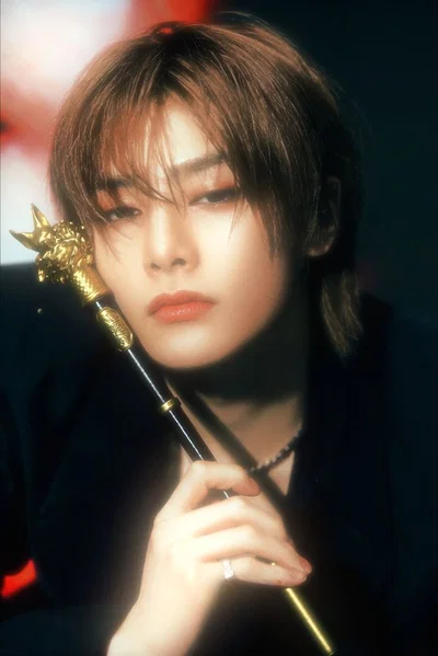 Jeongin | Burning tires 
