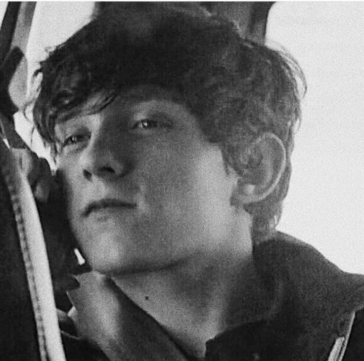 ؛ ଓ| Peter Parker.  