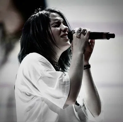 ✮⋆ ̇ BILLIE EILISH