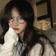  Nhật Uyên- Em lớp trưởng vẫn còn khá mềm lòng với bạn😆